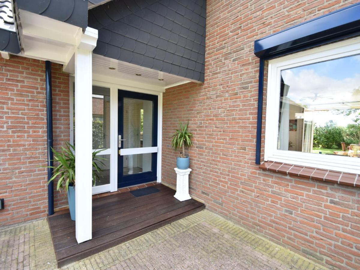 Holiday Home In Zeeland With Wide Views Bruinisse Zewnętrze zdjęcie